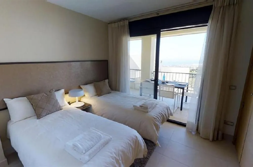Luxurious Apartment With Spa Area Marbella