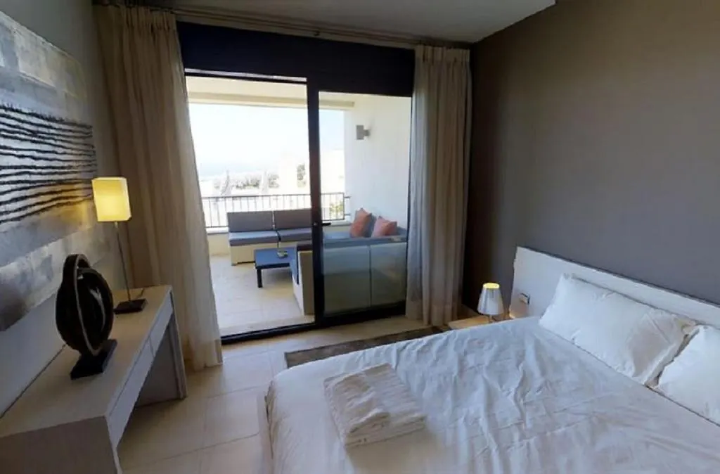Luxurious Apartment With Spa Area Marbella
